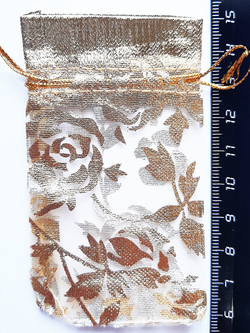 Мешочек органза с розами 7х9 см. Золотистый. 5 штук