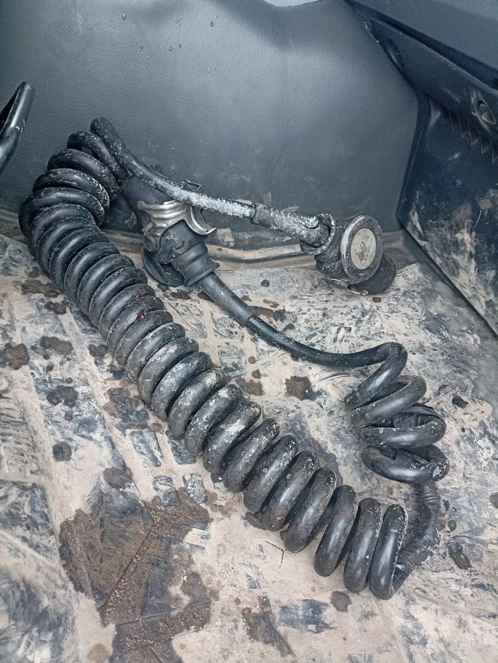 КамАЗ 5490 4x2 Седельный тягач 5490-802-DC (Дизель/Газ, 12,0 л, 401 л.с., АТ)