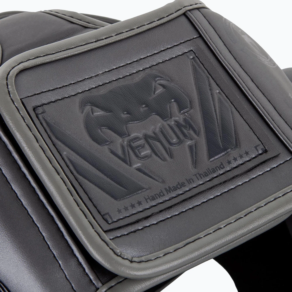 Боксёрский шлем Venum Elite white taille unique