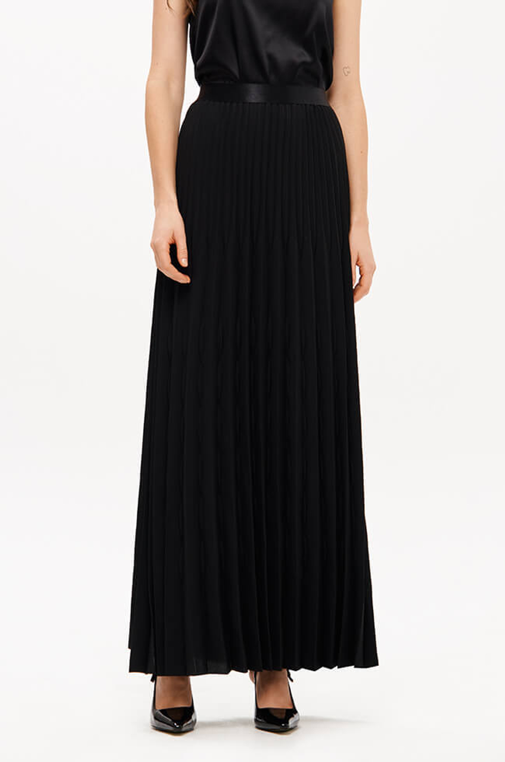 4913 Юбка женская (черный)