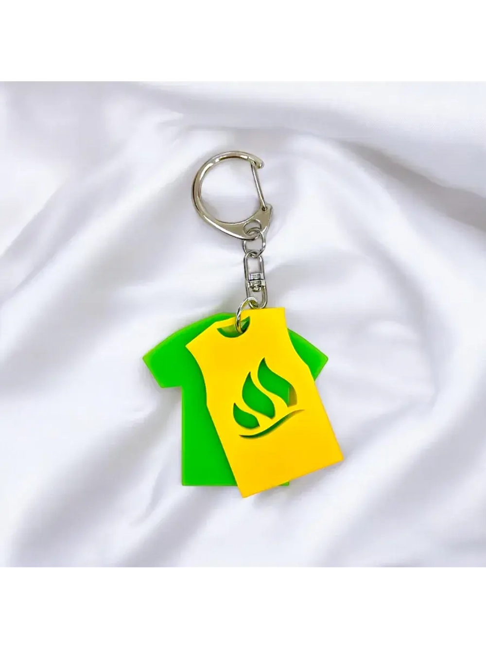 Брелок акриловый