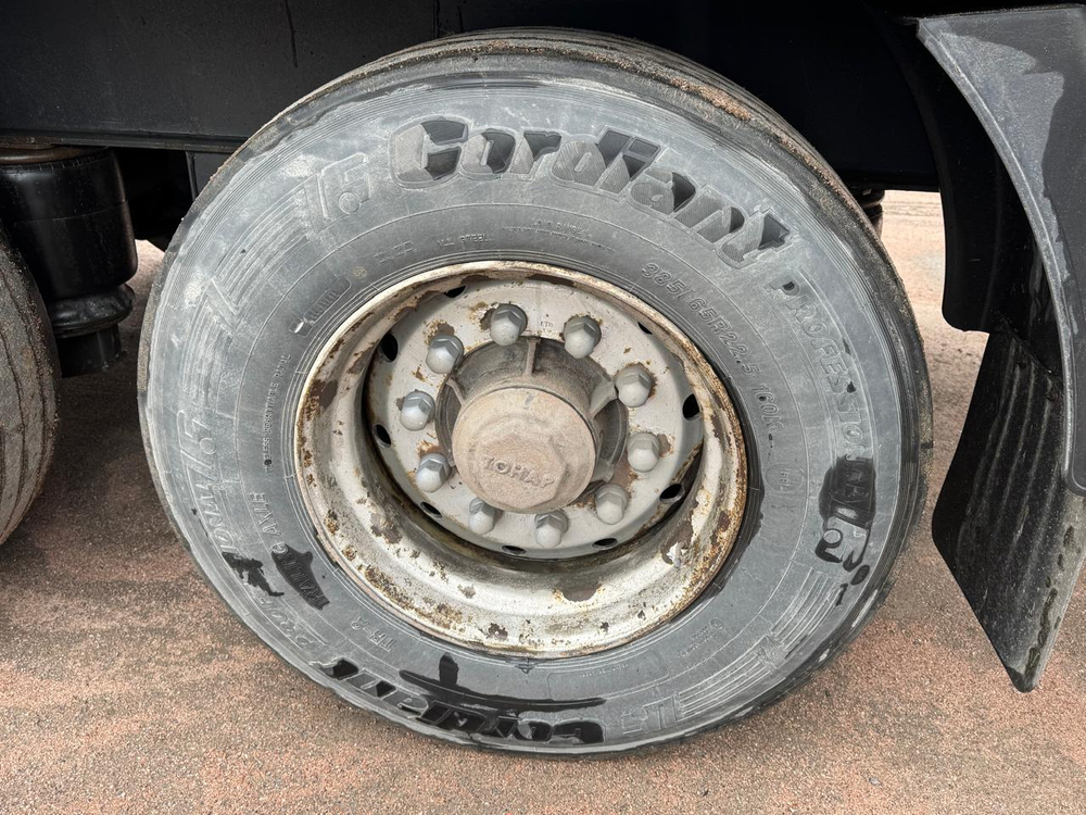 Тонар 9746* Полуприцеп шторный 97461