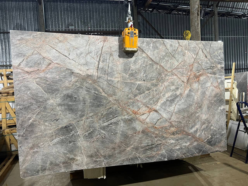 Сильвер Рутс