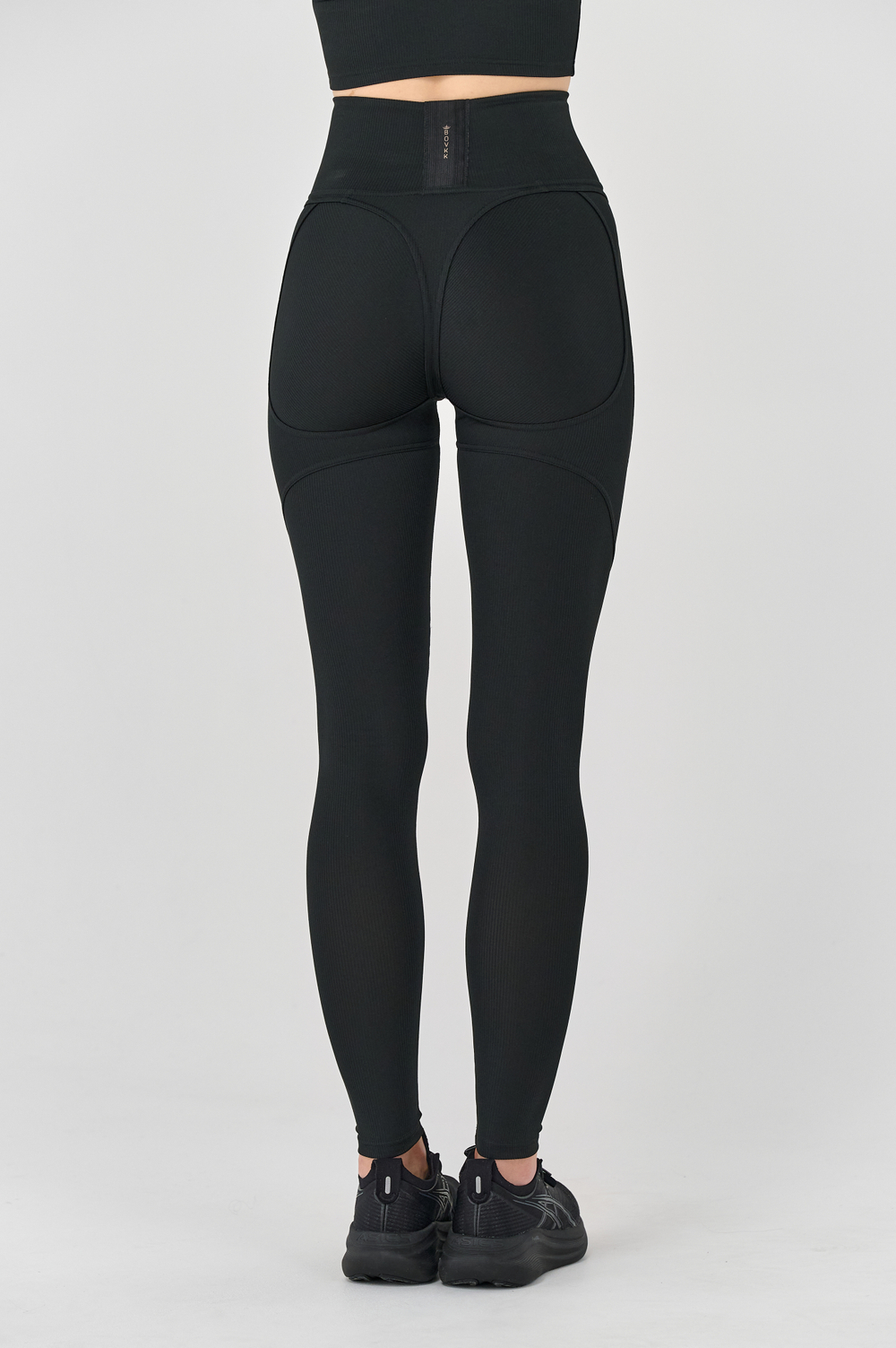 Леггинсы завышенные с мягким поясом