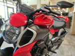 Ducati Diavel V4 (2025) RED