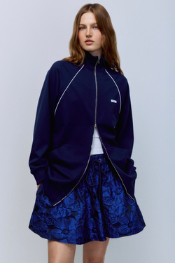 Толстовка на молнии с кантом