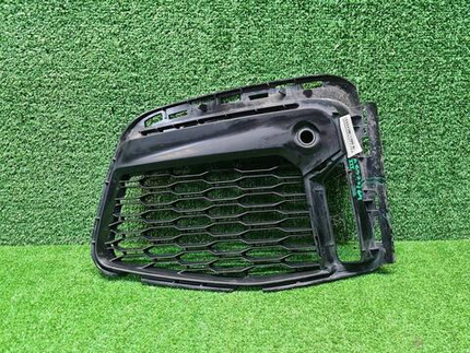 Решетка перед. бампера BMW 7er G11 (19-22) M-paket