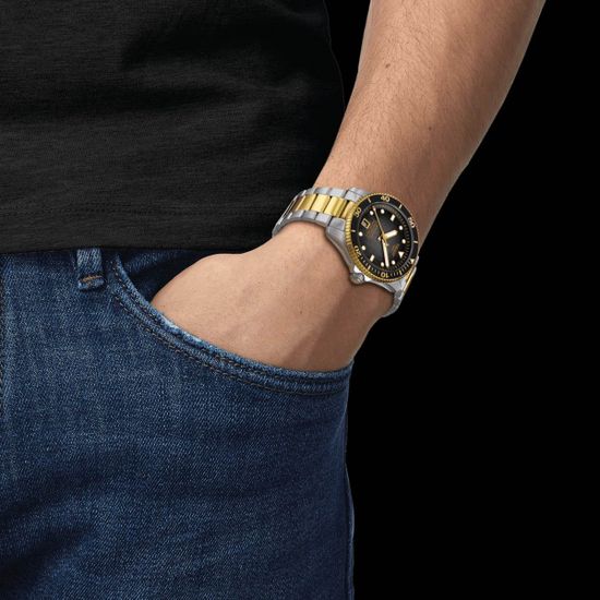 Наручные часы Tissot Seastar 1000 Powermatic 80 T120.807.22.051.00