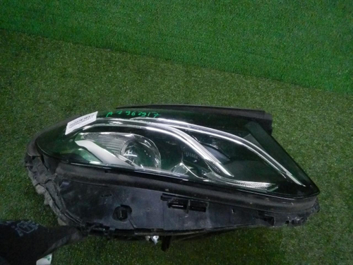 Фара правая Mercedes E W213 (2016-2021) LED