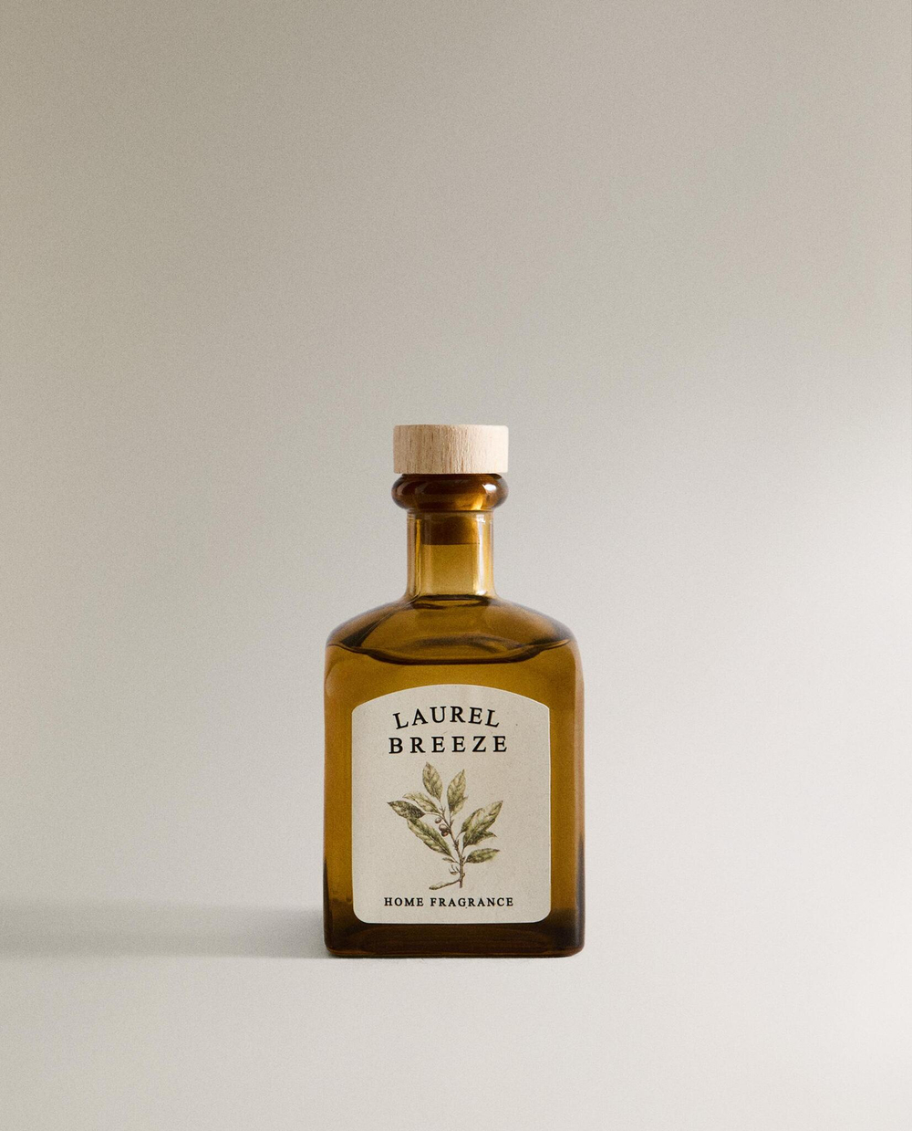 Zara Home LAUREL BREEZE REED DIFFUSERS — ароматический диффузор с тростниковыми палочками, Лавровый Бриз, 250 мл