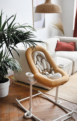 Детский стульчик-шезлонг Beaba Up & Down NEW 915048 OCRE