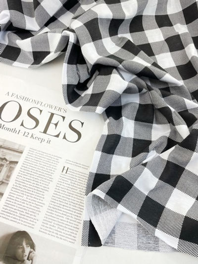 ЧЕРНО-БЕЛАЯ КЛЕТКА 185см - Кулирка 100% х/б карде (ОЗ59 Регина) (к2 точки краски местами)