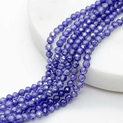 Фианит (кубический цирконий), цвет фиолетовый, размер 3 мм, цена за нить около 130 шт (38 см)