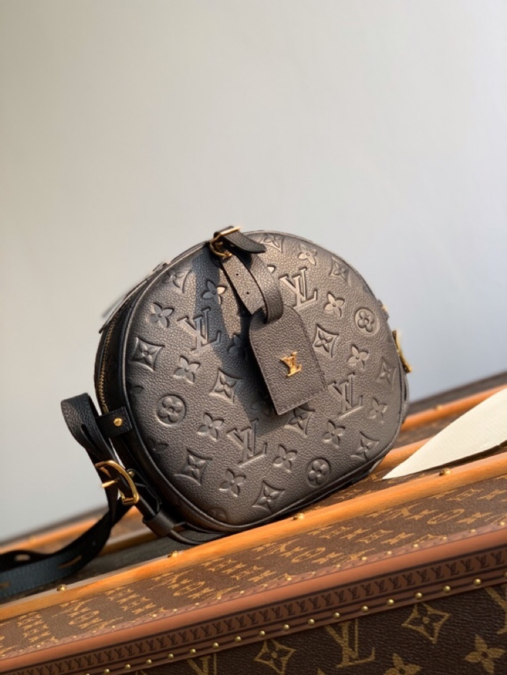 Louis Vuitton Boite Chapeau Souple MM