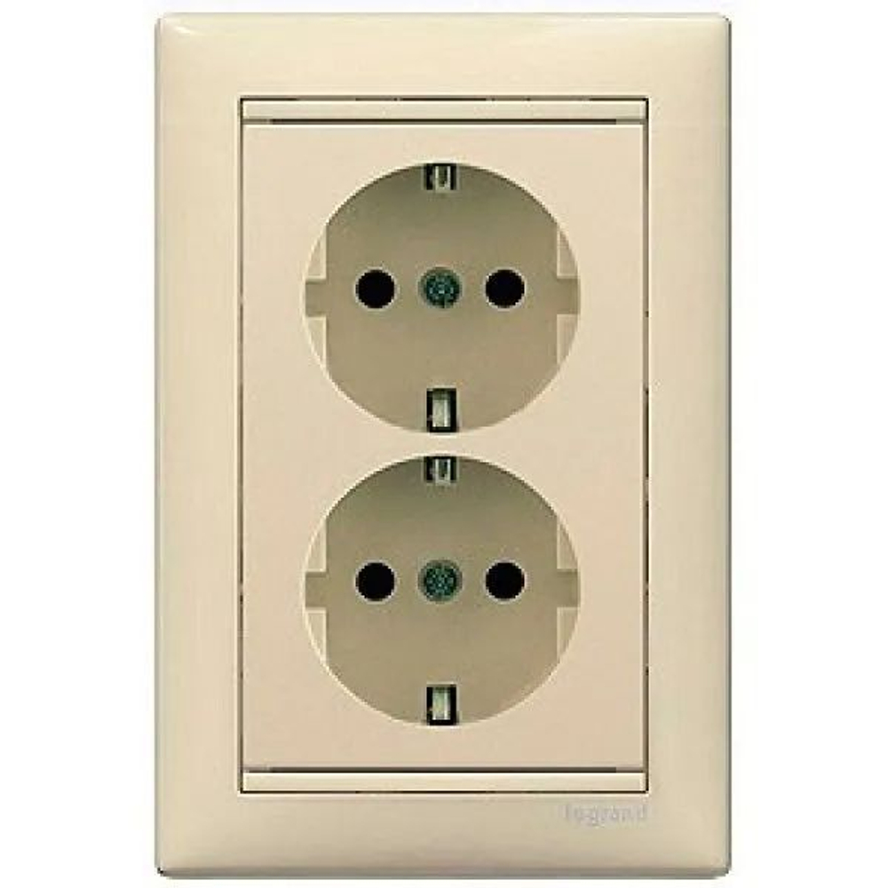 4370 Розетка двойная кремовая Legrand Valena Classic 5шт