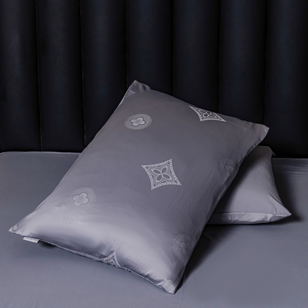 Комплект постельного белья Сатин Жаккард на резинке GCR011