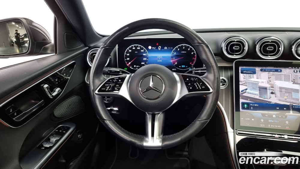 Mercedes-Benz C-Class W206 C200 4MATIC Avangarde (04.2022)