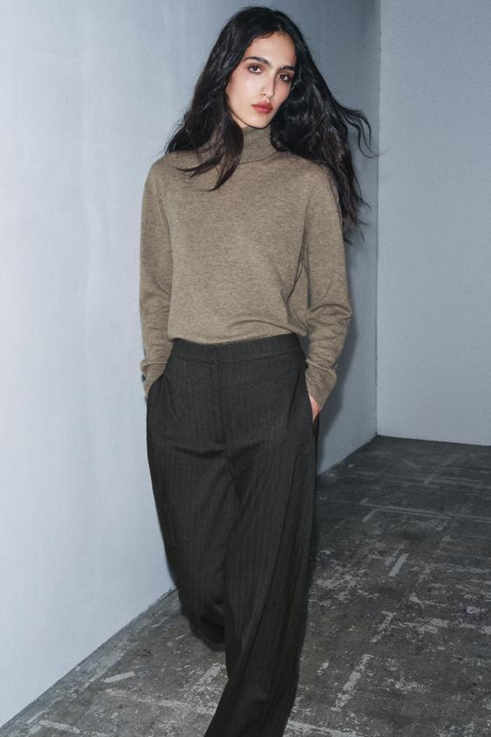 ZARA БРЮКИ-БАЛЛОНЫ СТРУКТУРНОЙ ТКАНИ — ZW COLLECTION, АНТРАЦИТОВО-СЕРЫЙ