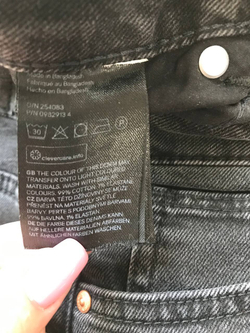 Джинсы H&M стильные, маркировка 34, визуально на 40 размер