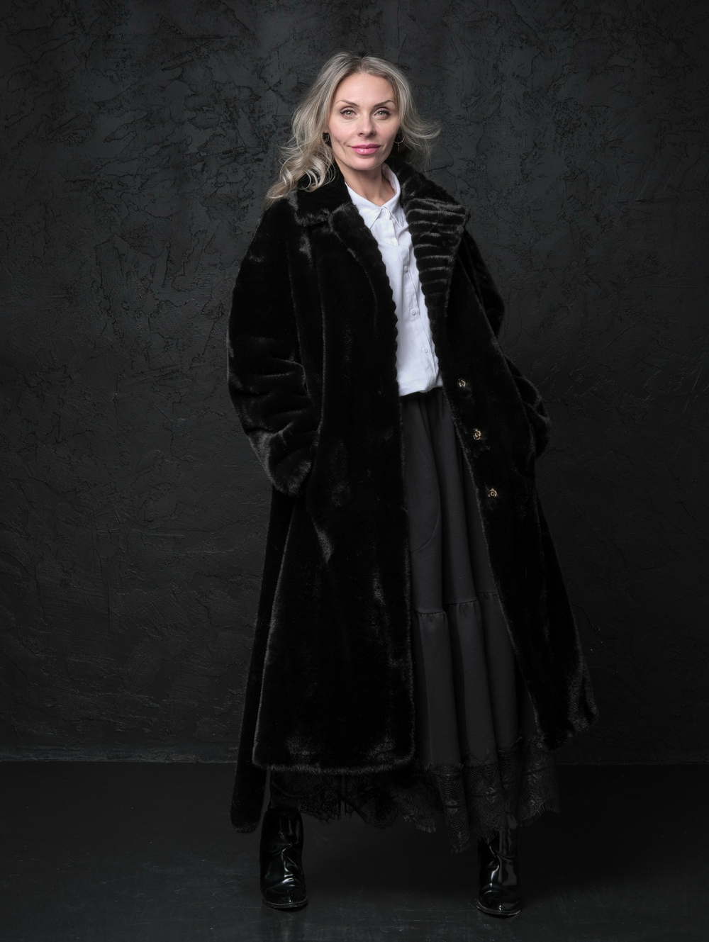 Шуба /черный  /классика/ эко мех