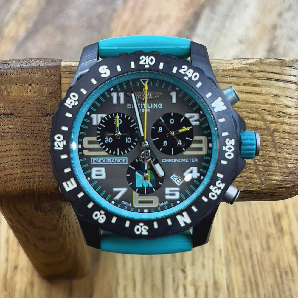 Часы Breitling