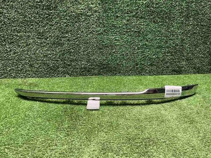 Накладка переднего бампера левая Hongqi HS5 19-нв