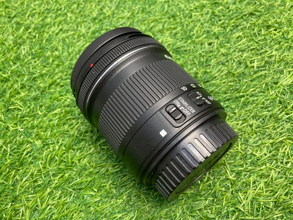 Canon EF-S 10-18mm 4.5-5.6 IS STM