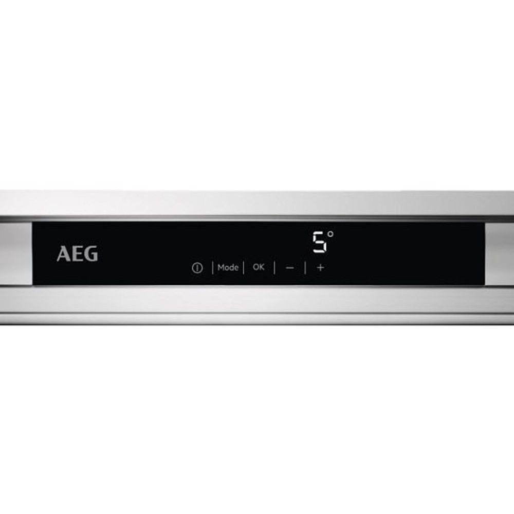 Встраиваемый холодильник AEG SKE818E1DC