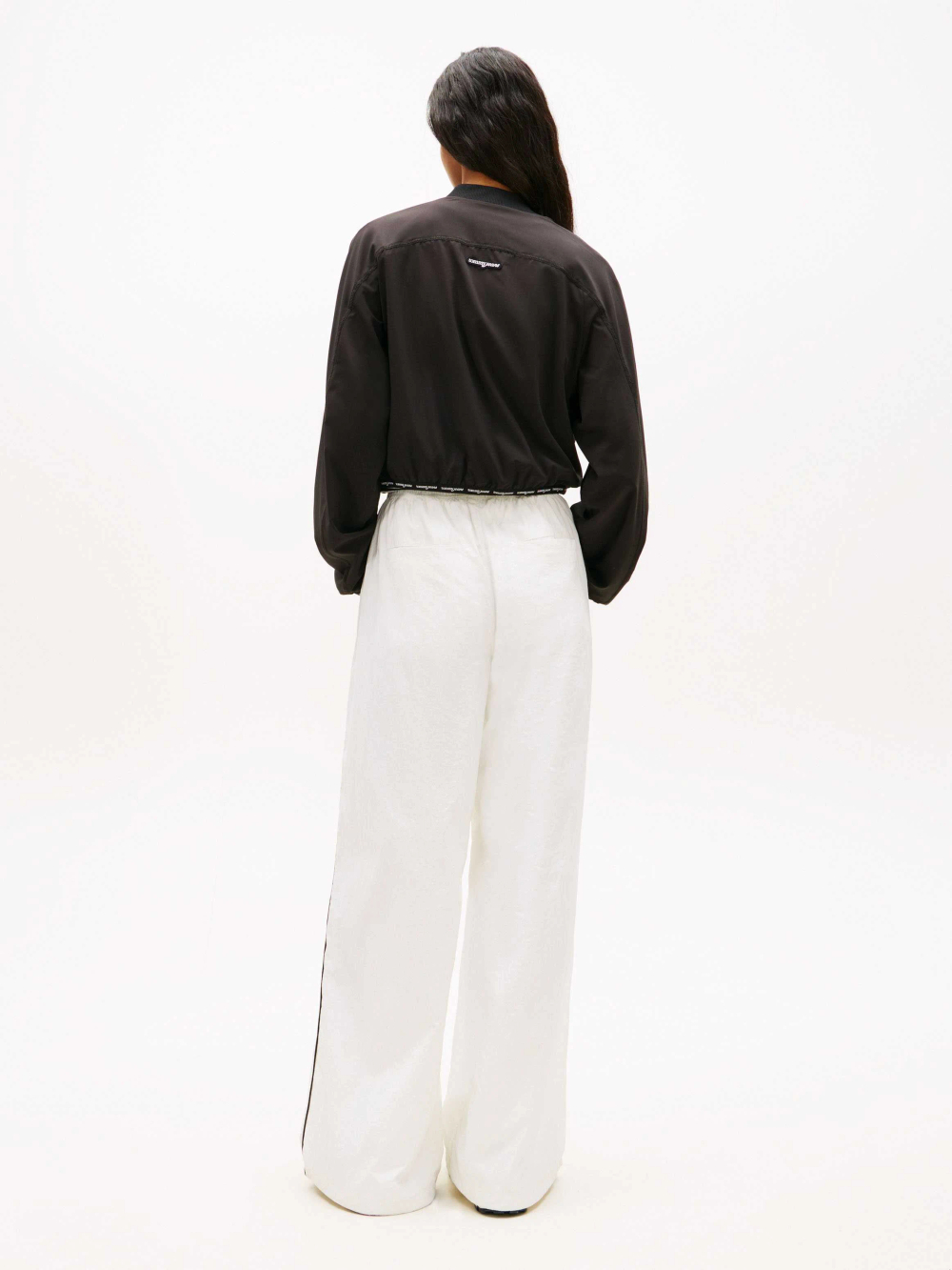 Ветровка женская TOMMY JEANS TJW LOGO BINDING BOM