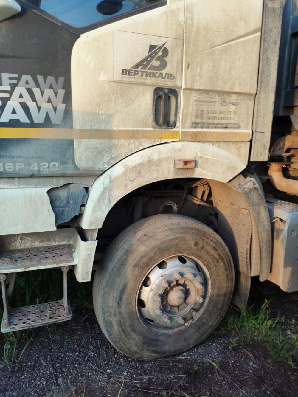 FAW J6 8x4 Самосвал СА3310Р66K24T4E5 (Дизельный, 11,1 л, 420 л.с., МТ)