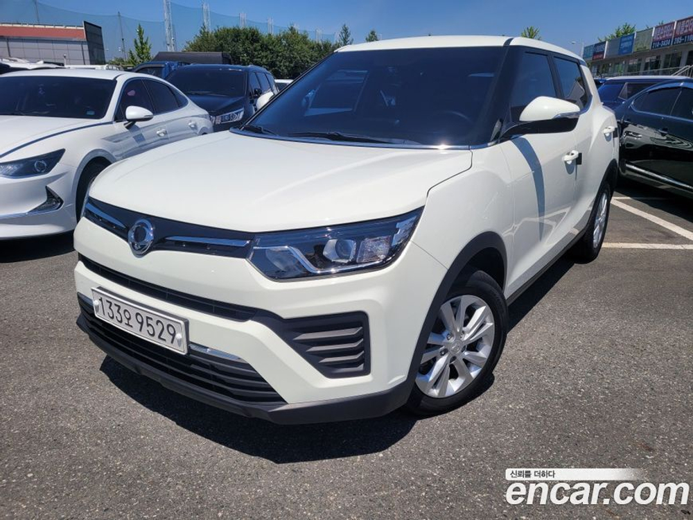 KG Mobility (Ssangyong) Very New Tivoli Бензин 1.5 2WD (05.2020)