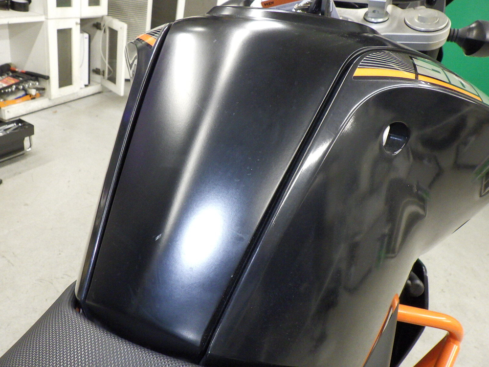 KTM 690 Duke , 2012