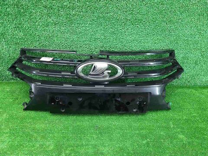 Решетка радиатора Lada Vesta (2022-н.в.)