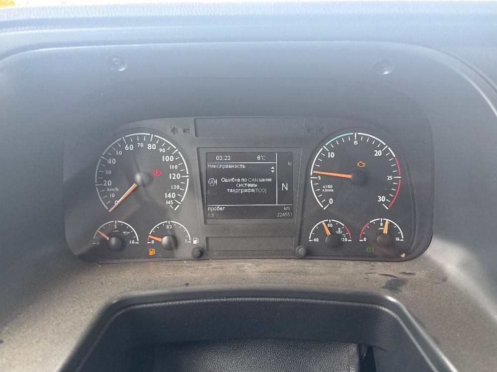 Foton AUMAN 4x2 Седельный тягач BJ4189SLFKA (Дизельный, 11,8 л, 470 л.с. АТ)