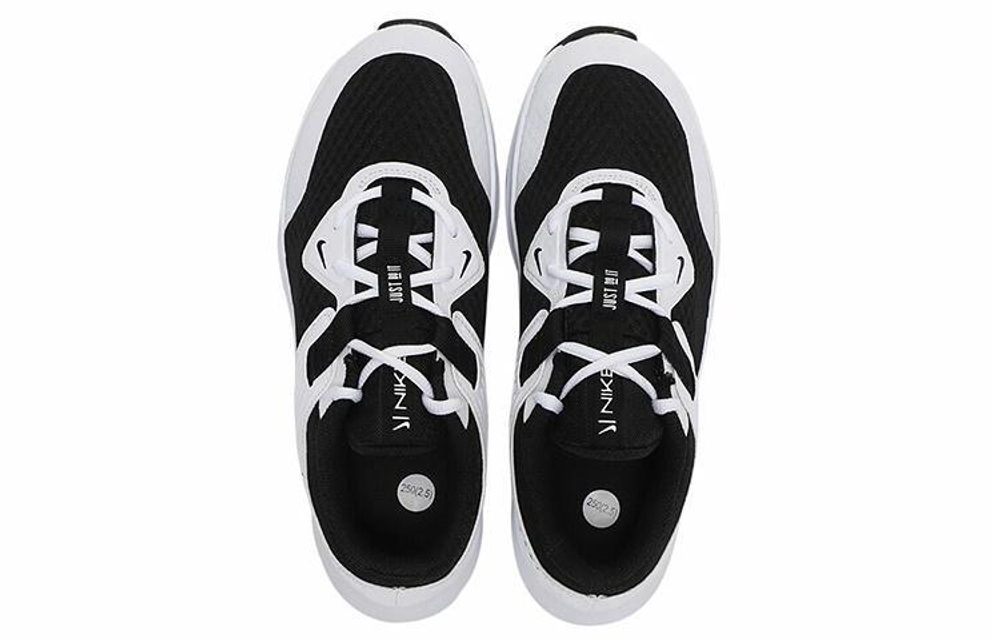 Кроссовки Nike Mc Trainer 1