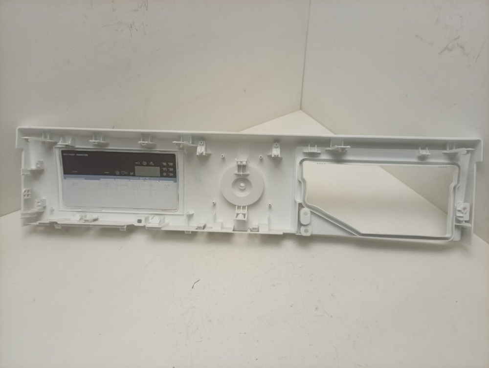 WLL2416EOE/01 кт73 Лицевая панель для стиральной машины Bosch 9001023440 б/у