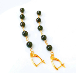 Серьги длинные с натуральными камнями гранат