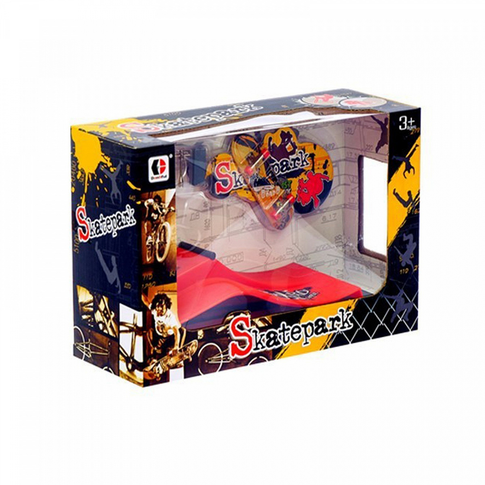 Скейтпарк: трамплин Квотерпайп и фингерборд