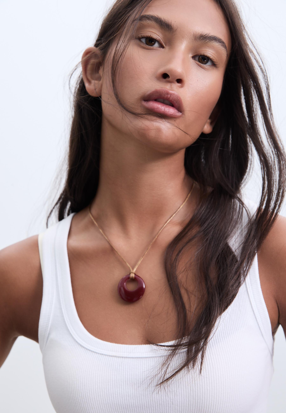 STRADIVARIUS Комплект из 2 ожерелий, горчичный