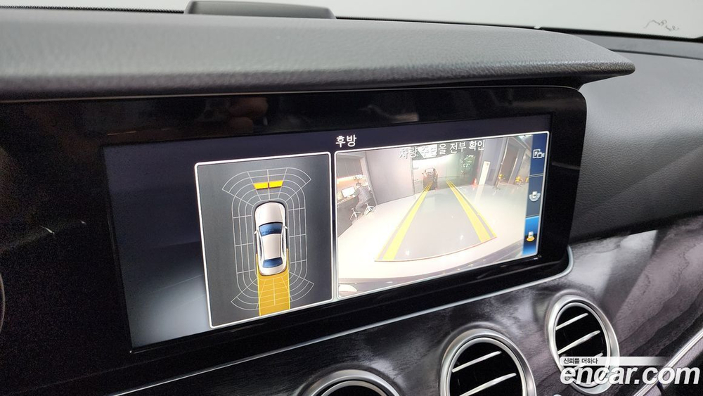 Mercedes-Benz E-Class W213 E220d Avangarde (10.2019)