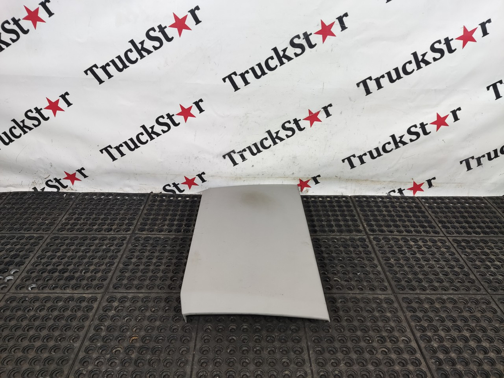 Крышка бардачка 2020г.