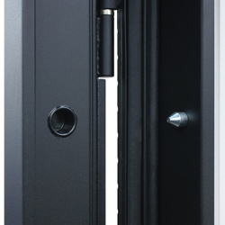 Входная металлическая дверь с зеркалом  "Ньюкасл" черный кварц / Большое зеркало капучино ZB 853-2 (темно-белый)