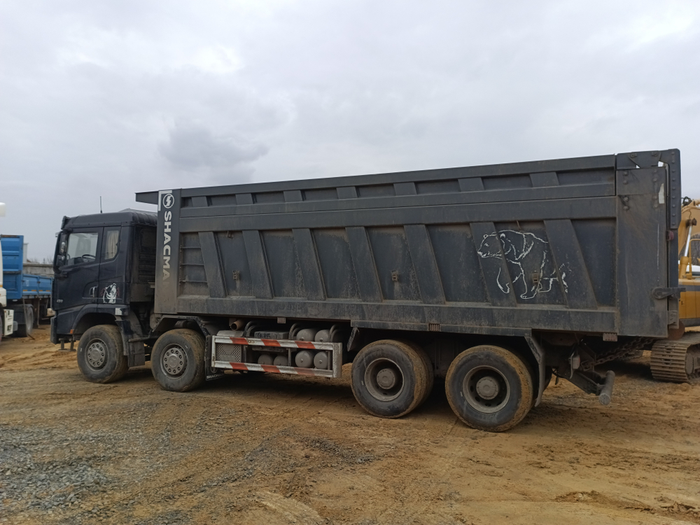 Shacman (Shaanxi) SX* 8x4 Самосвал SX33186V366 (Дизельный, 11,6 л, 423 л.с., МТ)