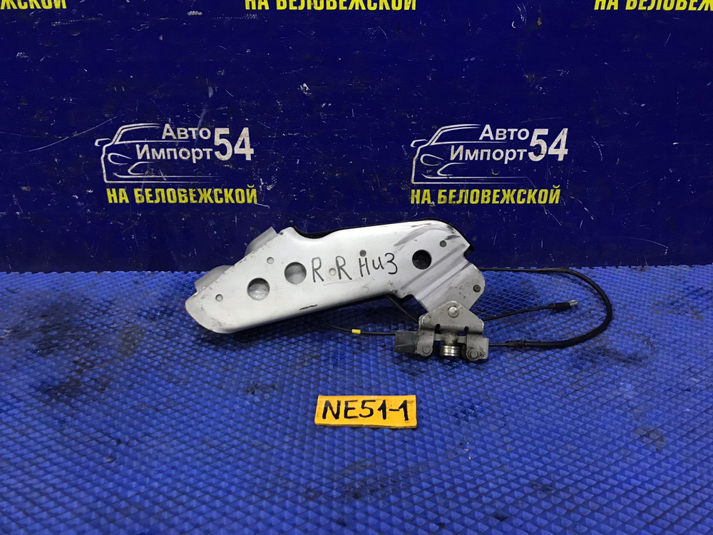 Ролик сдвижной двери NISSAN ELGRAND 2005