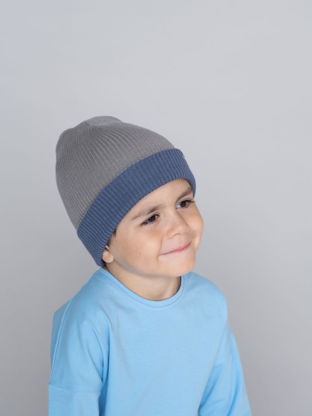 Шапка вязаная хлопковая ТВИНС(Синий пепел, пепельный)