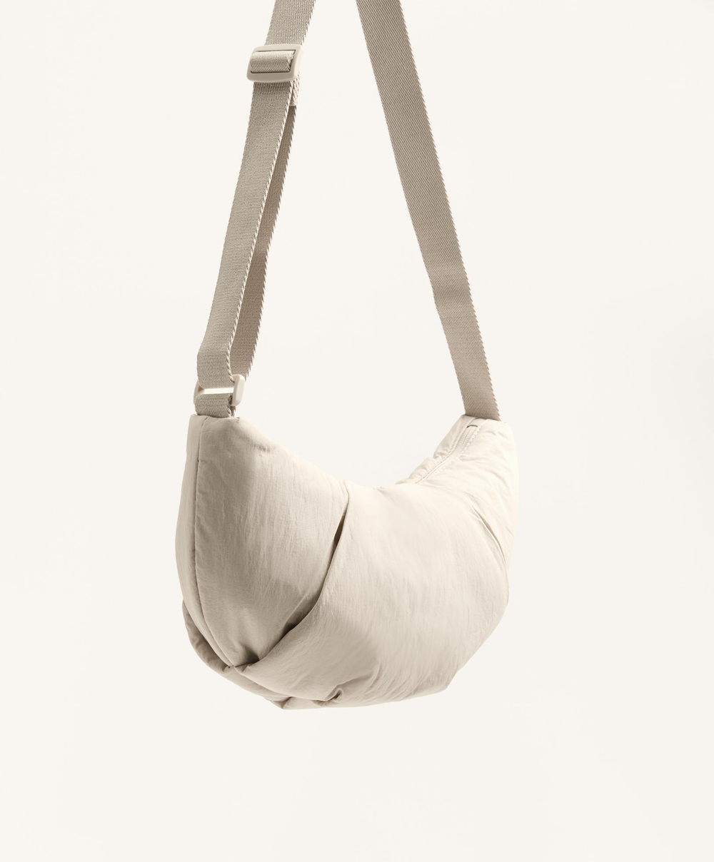 OYSHO Стеганая мини-сумка с плечевым ремнем, норка