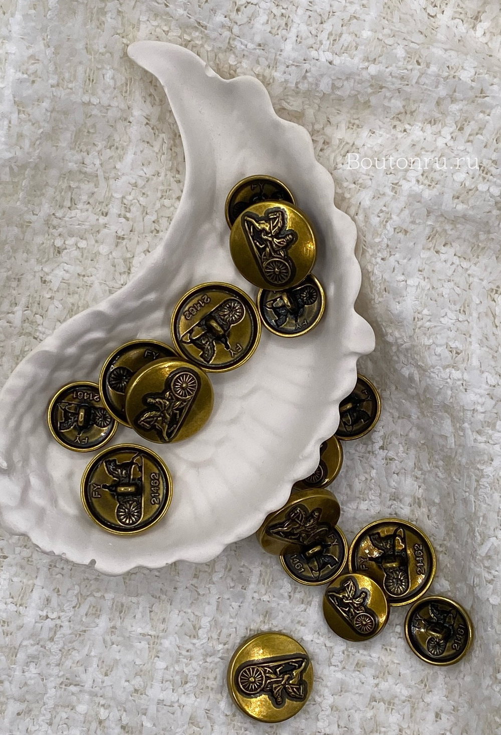 Пуговицы Сел. состаренное золото карета