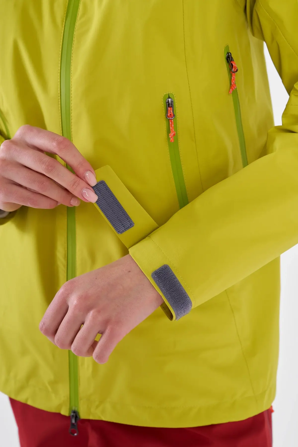 КУРТКА STAYER МЕМБРАННАЯ 3L ВЕТРО-ВЛАГОЗАЩИТНАЯ ЖЕНСКАЯ КОРБУ 25-40521