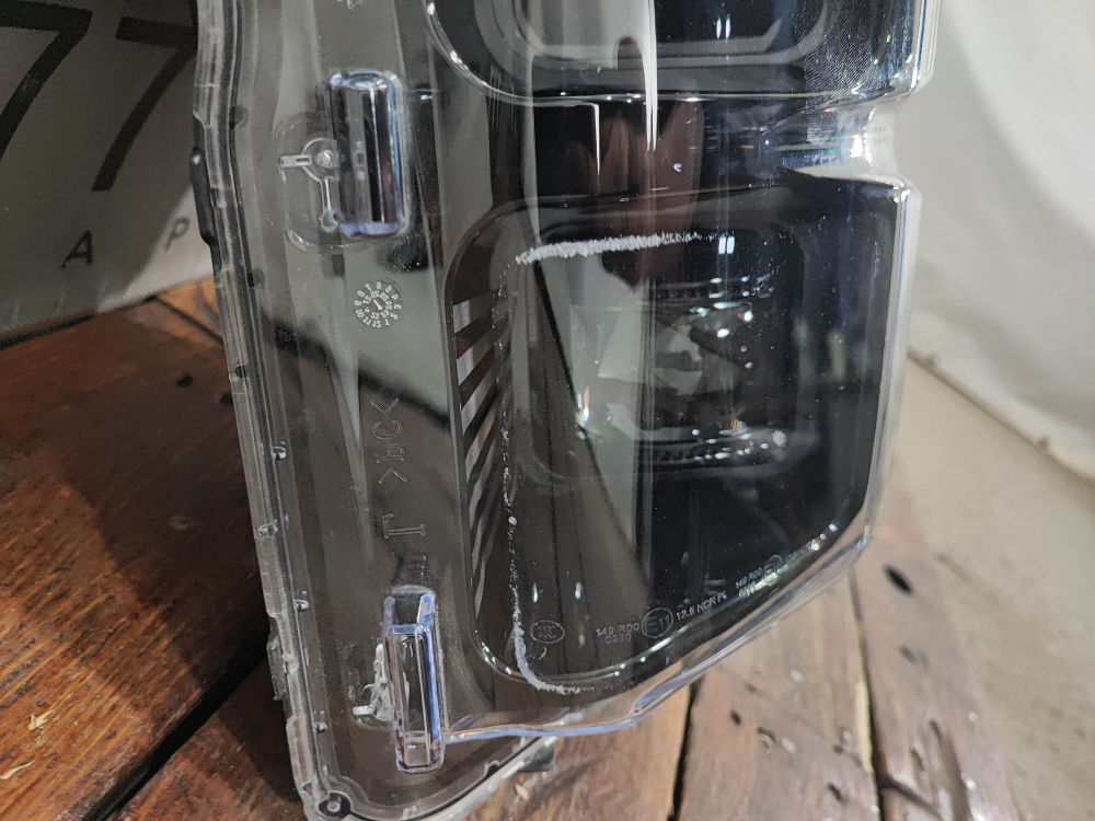 Фара левая LED Jaecoo J7 23-нв Б/У Оригинал 605000778AA