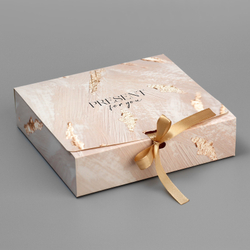 Подарочная коробка "Present"